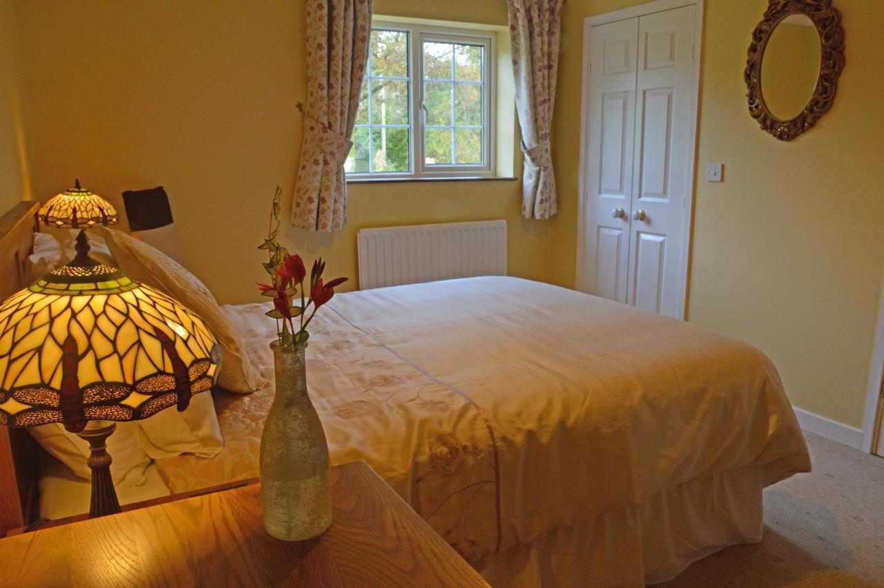 Bryn Hebog Bed & Breakfast Carmarthen Exterior photo