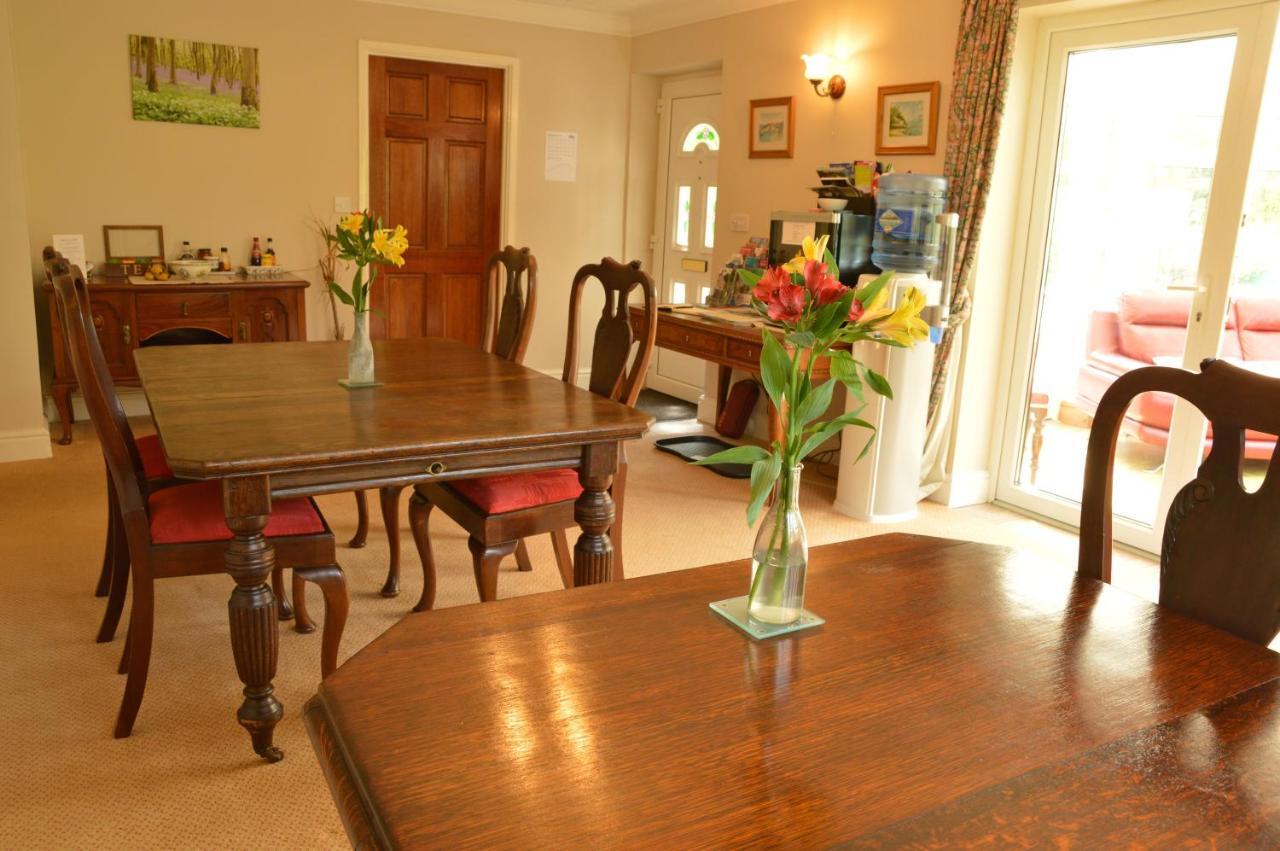 Bryn Hebog Bed & Breakfast Carmarthen Exterior photo